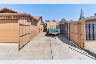 19100 Triolo Street, Woodbridge, CA 95258 - Photo 6