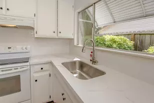 4824 Willowbrook Dr, Sacramento, CA 95842 - Photo 12