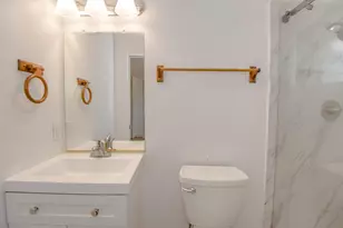 4824 Willowbrook Dr, Sacramento, CA 95842 - Photo 28