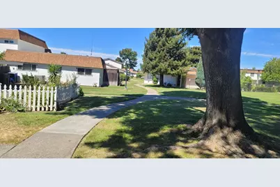 6231 Seyferth Way, Sacramento, CA 95823 - Photo 30