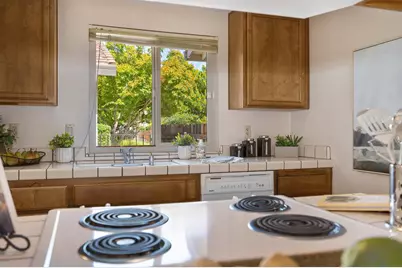 11022 Autumnwind Lane, Rancho Cordova, CA 95670 - Photo 12