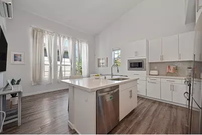 450 Tailoff Lane, Sacramento, CA 95818 - Photo 10