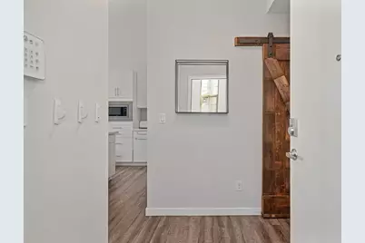 450 Tailoff Lane, Sacramento, CA 95818 - Photo 8
