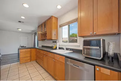 5924 Deary Way, Orangevale, CA 95662 - Photo 16