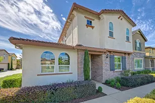 10817 Portico Cir, Rancho Cordova, CA 95670 - Photo 4