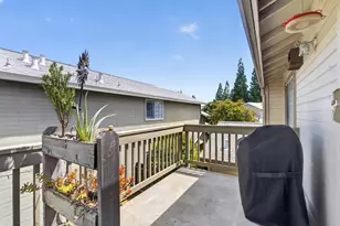 4724 Courtland Ln, Carmichael, CA 95608 - Photo 16