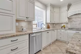 9569 Hickory Rail Way, Elk Grove, CA 95624 - Photo 2