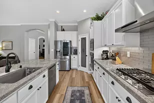 9401 Rainbow Falls Way, Elk Grove, CA 95624 - Photo 26