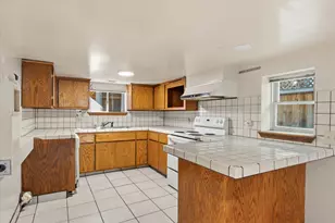 714 18th St, Sacramento, CA 95811 - Photo 30