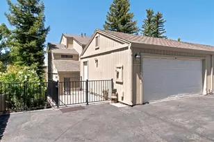 12192 Summer Ridge Dr, Auburn, CA 95603 - Photo 2