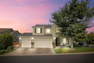 201 Waters Edge Dr, Waterford, CA 95386 - Photo 1