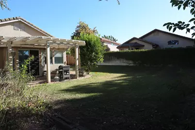 7926 Mansell Way, Elk Grove, CA 95758 - Photo 10