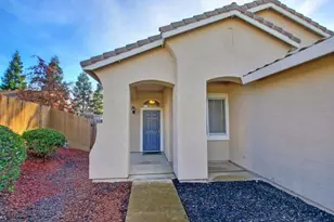 7926 E Mansell Way, Elk Grove, CA 95758 - Photo 2