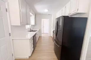 5313 Fernwood Way, Sacramento, CA 95841 - Photo 2