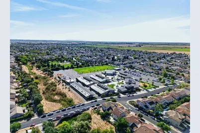 4616 Millner Way, Elk Grove, CA 95757 - Photo 52
