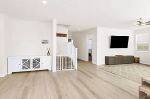 2104 Melody Ln, Modesto, CA 95355 - Photo 14
