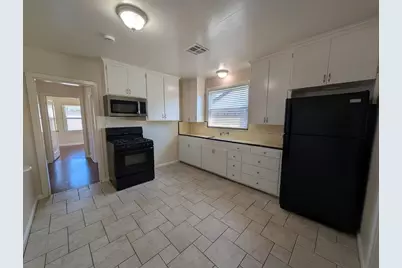 1655 Middlefield Avenue, Stockton, CA 95204 - Photo 6