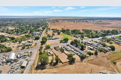 5486 Feather River Boulevard, Linda, CA 95961 - Photo 34