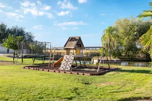 9019 Poplar Hollow Way, Elk Grove, CA 95624 - Photo 46