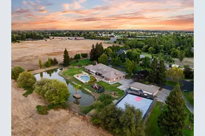 9019 Poplar Hollow Way, Elk Grove, CA 95624 - Photo 84