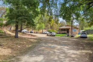 10490 Hubbard Rd, Auburn, CA 95602 - Photo 14