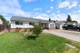 6209 Vista Ave, Sacramento, CA 95824 - Photo 2