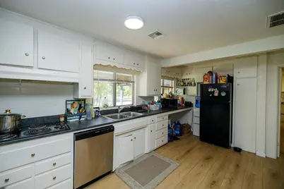 455 Albers, Modesto, CA 95357 - Photo 6