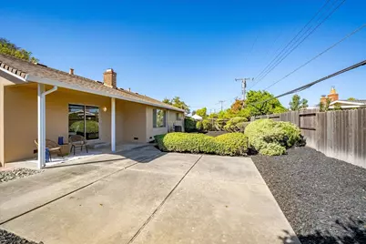 1225 56th Avenue, Sacramento, CA 95831 - Photo 22