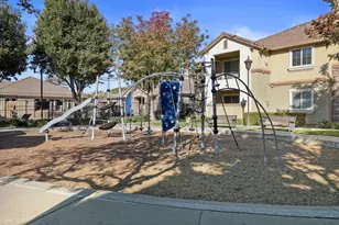 1360 Shady Ln, Turlock, CA 95382 - Photo 36