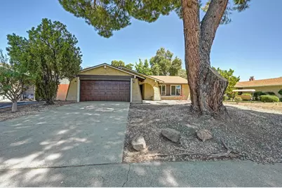 4031 Tallyho Drive, Sacramento, CA 95826 - Photo 8
