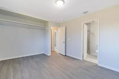 4330 Evelyn Drive, Olivehurst, CA 95961 - Photo 8