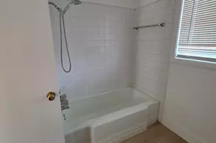 1617 Ashwood Dr, Modesto, CA 95350 - Photo 16
