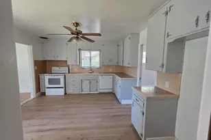 1617 Ashwood Dr, Modesto, CA 95350 - Photo 4