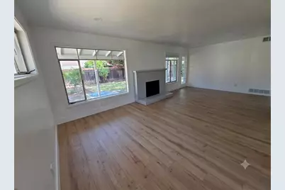 1617 Ashwood Drive, Modesto, CA 95350 - Photo 6