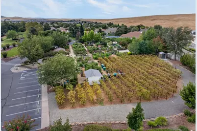 2100 Ranch Bluff Way, El Dorado Hills, CA 95762 - Photo 56