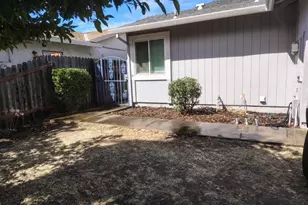 7246 Fletcher Farm Dr, Sacramento, CA 95828 - Photo 48