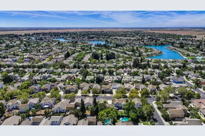 2829 Babson Drive, Elk Grove, CA 95758 - Photo 46