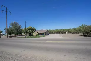 44090 Valeria Ave, Dos Palos, CA 93620 - Photo 12