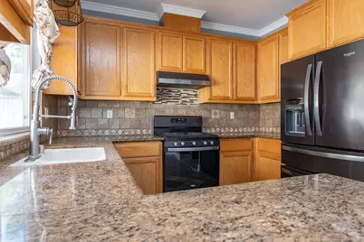 2825 Donner Trail, Riverbank, CA 95367 - Photo 6