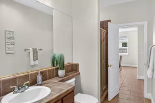5716 Alder Bridge Ct, Elk Grove, CA 95757 - Photo 26