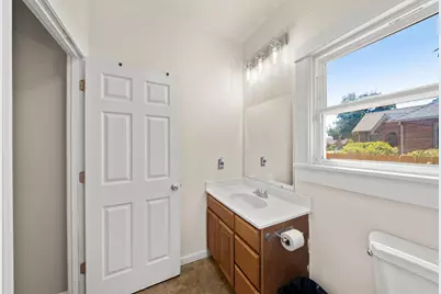 1515 W Harding Way, Stockton, CA 95203 - Photo 24