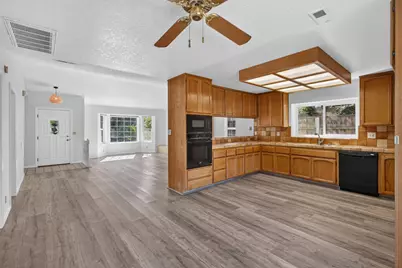 3415 Hunter Lane, Carmichael, CA 95608 - Photo 14