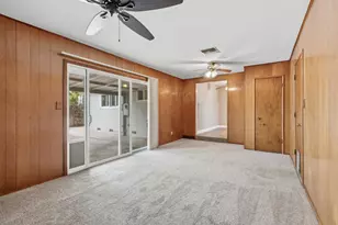 2105 Zinfandel Ln, Turlock, CA 95380 - Photo 8