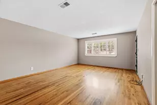 2105 Zinfandel Ln, Turlock, CA 95380 - Photo 6