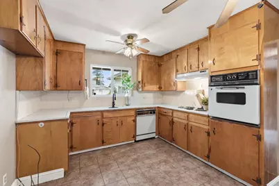 2105 Zinfandel Lane, Turlock, CA 95380 - Photo 10