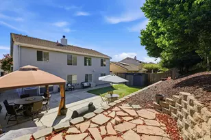 1916 Hillock Ct, Rocklin, CA 95765 - Photo 46