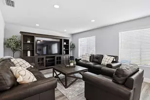 1916 Hillock Ct, Rocklin, CA 95765 - Photo 14