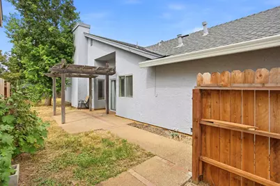 8172 Cashel Way, Sacramento, CA 95829 - Photo 34