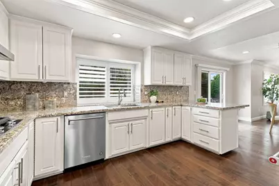 8820 San Badger Way, Elk Grove, CA 95624 - Photo 12