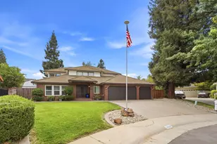 8820 San Badger Way, Elk Grove, CA 95624 - Photo 2